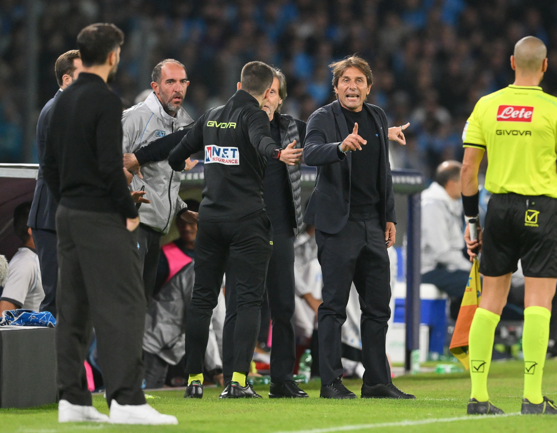 Diego Armando Maradona Stadium, Naples, Italy; Serie A Enilive Football Match; Napoli versus Como; Antonio Conte head coach of SSC Napoli