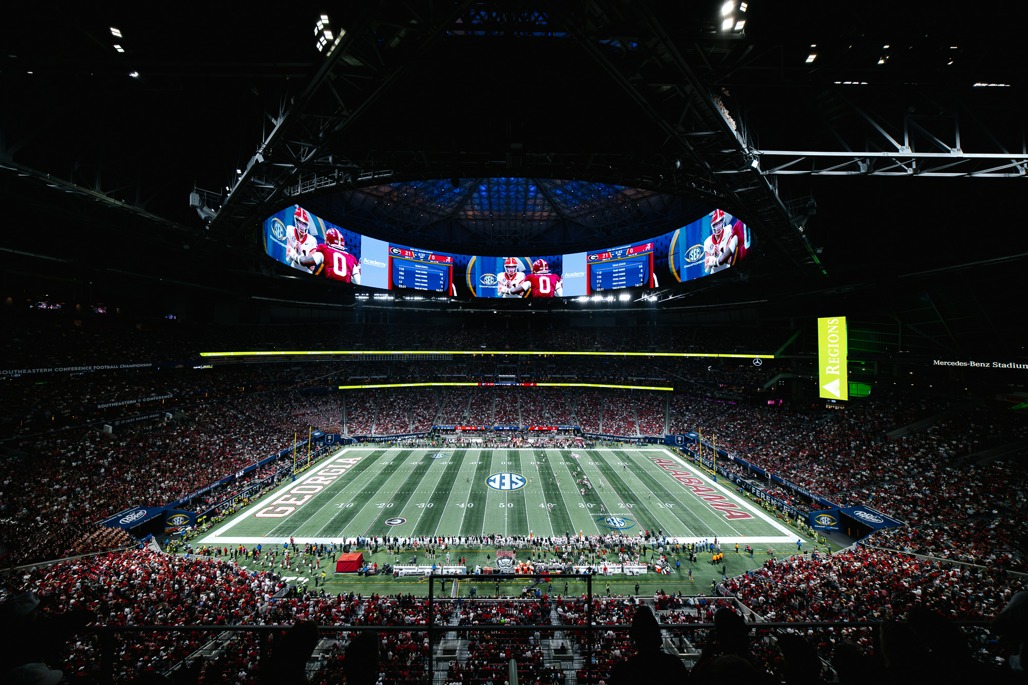 aerial view of Mercedes-Benz Stadium during the SEC Championship football game between the Alabama Crimson Tide and Georgia Bulldogs.